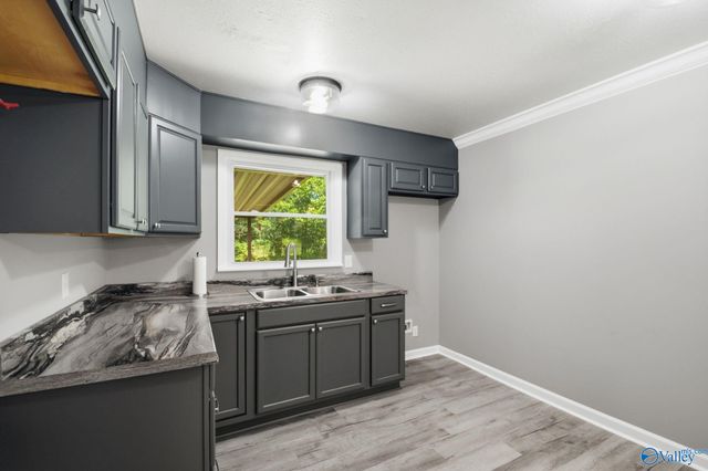3116 Greenhill Drive NW, Huntsville, AL 35810