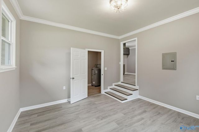 3116 Greenhill Drive NW, Huntsville, AL 35810