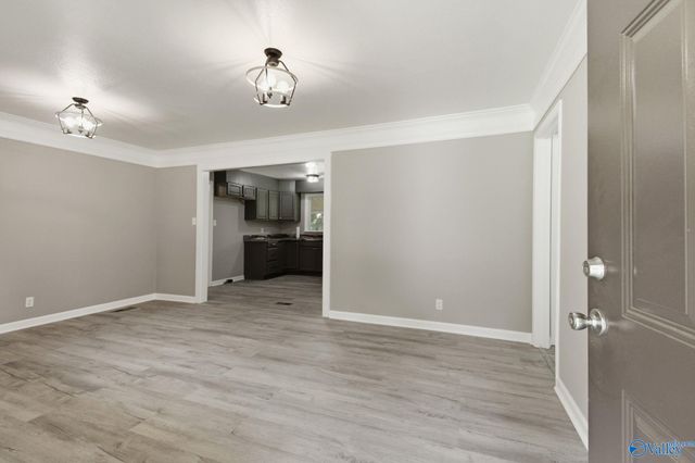3116 Greenhill Drive NW, Huntsville, AL 35810