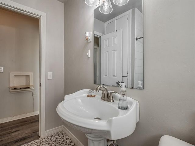 2926 NW 72nd Street, Oklahoma City, OK 73116