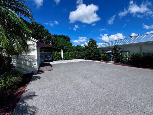 Lot 39 3015 W Riverbend Resort BLVD, Labelle, FL 33935