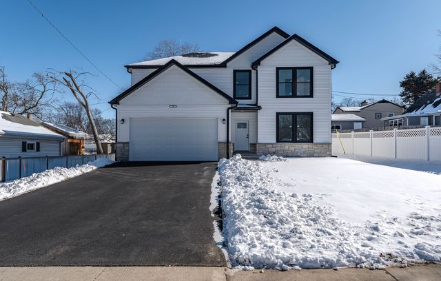 194 Vance Street, Lombard, IL 60148