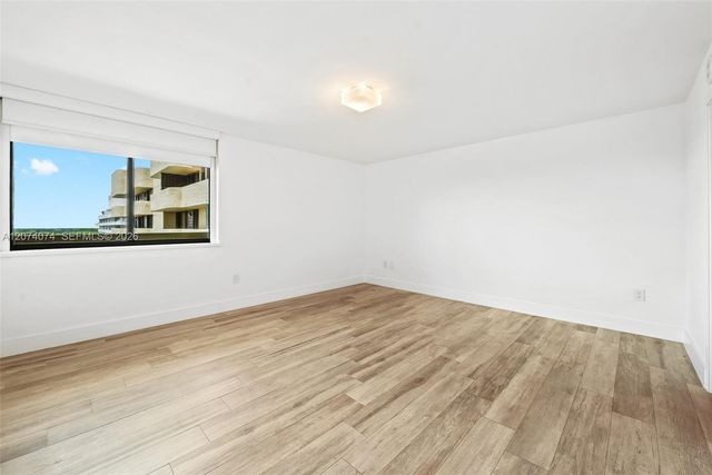 600 Biltmore Way 1214, Coral Gables, FL 33134