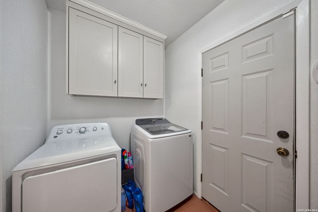 8703 Golden, Windcrest, TX 78239