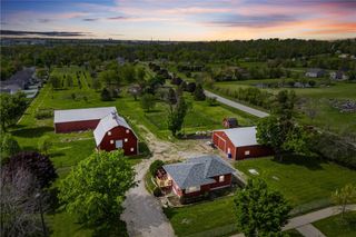 1895 33rd Avenue SW, Cedar Rapids, IA 52404