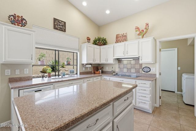 37004 S Ridge Crest Court, Saddlebrooke, AZ 85739