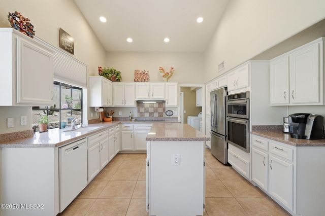 37004 S Ridge Crest Court, Saddlebrooke, AZ 85739