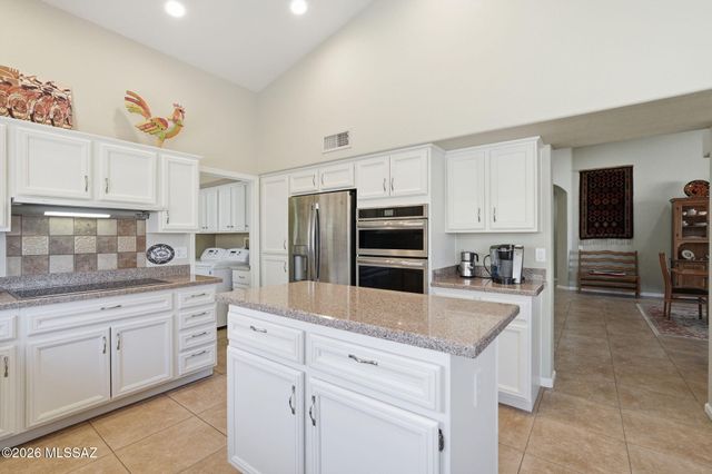 37004 S Ridge Crest Court, Saddlebrooke, AZ 85739