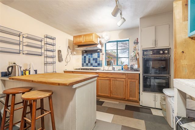 400 Brunn School Road, Santa Fe, NM 87505