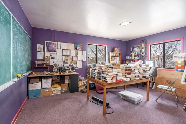 400 Brunn School Road, Santa Fe, NM 87505