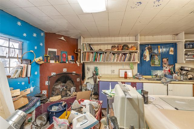 400 Brunn School Road, Santa Fe, NM 87505