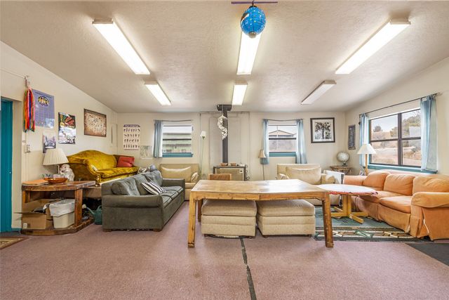 400 Brunn School Road, Santa Fe, NM 87505