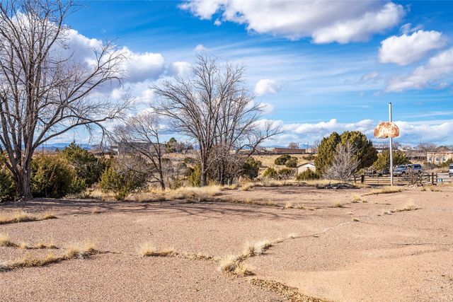400 Brunn School Road, Santa Fe, NM 87505