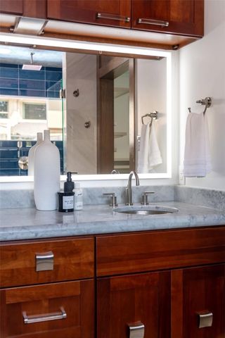 4231 Merrell Road, Dallas, TX 75229