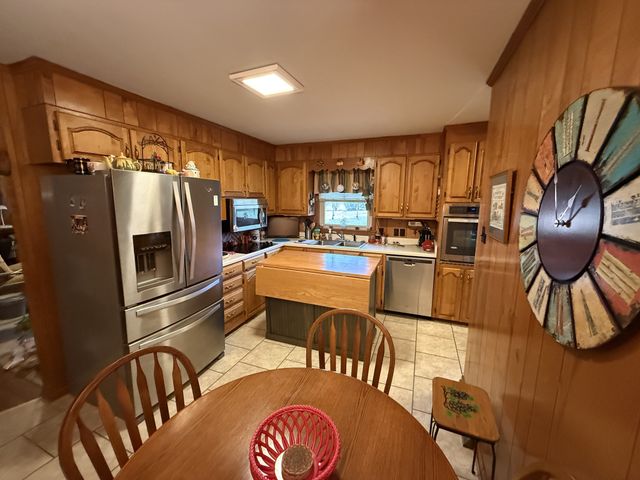 618 Fairlane Dr, Lewisburg, TN 37091