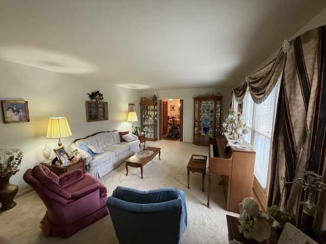 618 Fairlane Dr, Lewisburg, TN 37091