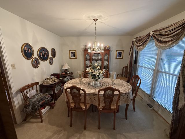 618 Fairlane Dr, Lewisburg, TN 37091