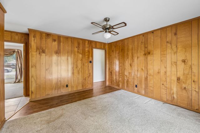 618 Fairlane Dr, Lewisburg, TN 37091