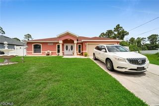 539 Summit AVE S, Lehigh Acres, FL 33974