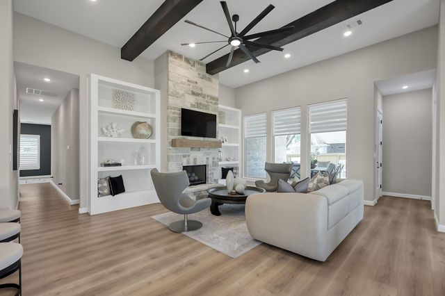 22 Darien Court, Montgomery, TX 77356