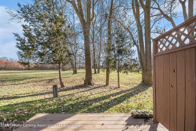 6354 Beechfield Drive 64, Lansing, MI 48911