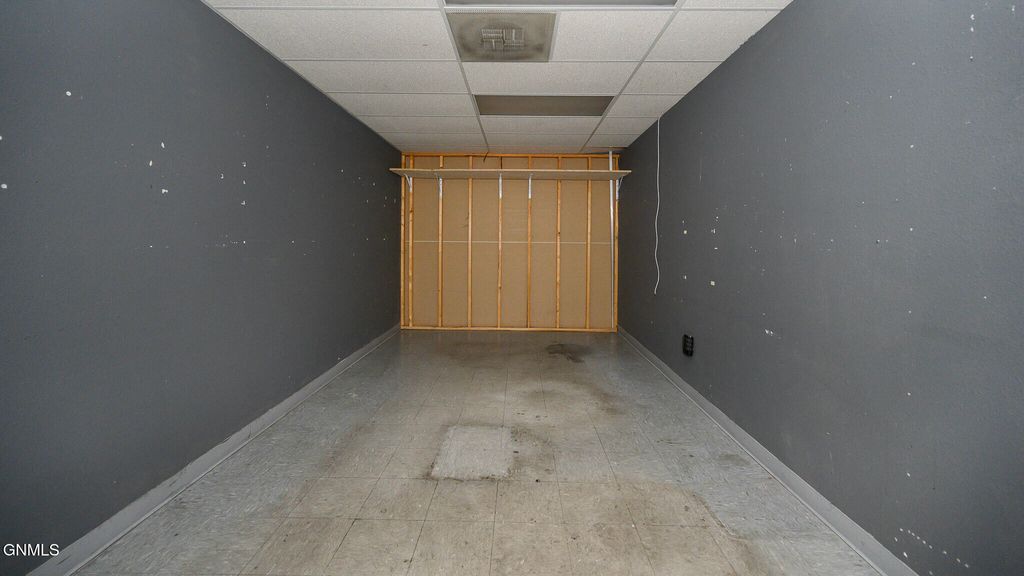 710 E Bowen Avenue, Bismarck, ND 58504 photo 4