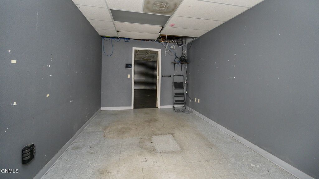 710 E Bowen Avenue, Bismarck, ND 58504 photo 5