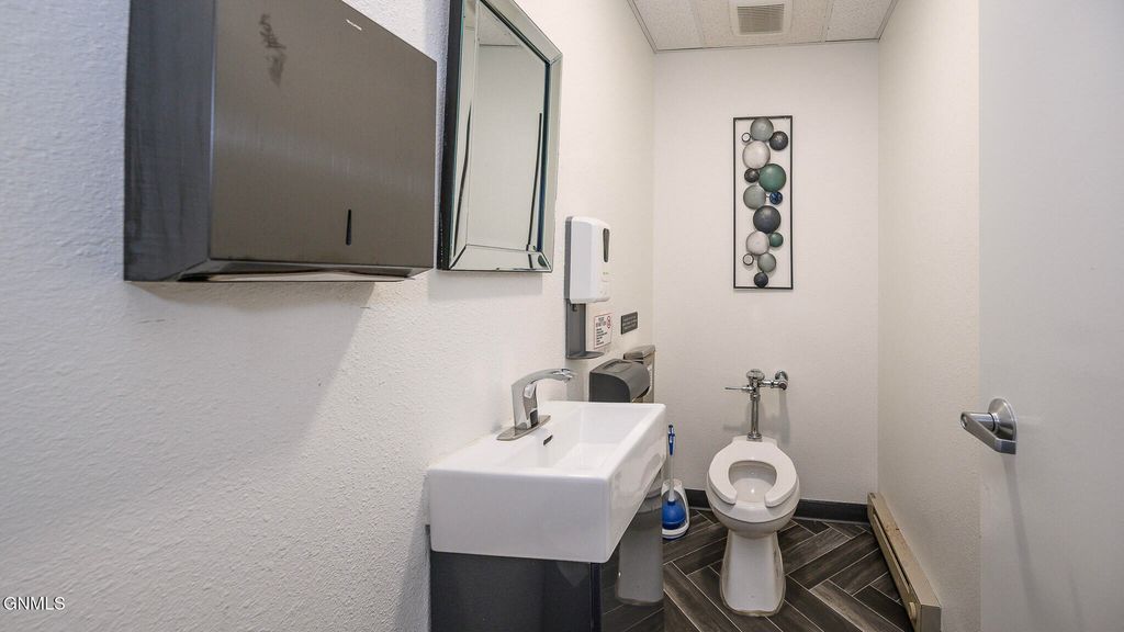 710 E Bowen Avenue, Bismarck, ND 58504 photo 7