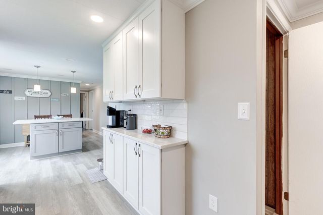3801 CARROLLTON RD, Upperco, MD 21155