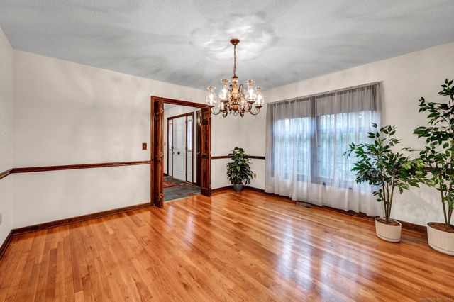 896 Coleman Road, Cheshire, CT 06410