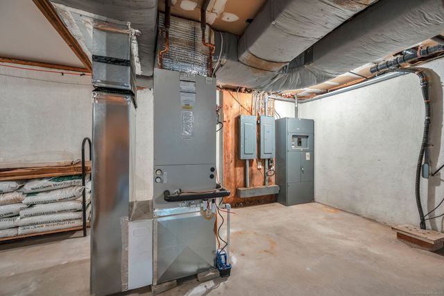 896 Coleman Road, Cheshire, CT 06410