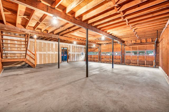 896 Coleman Road, Cheshire, CT 06410