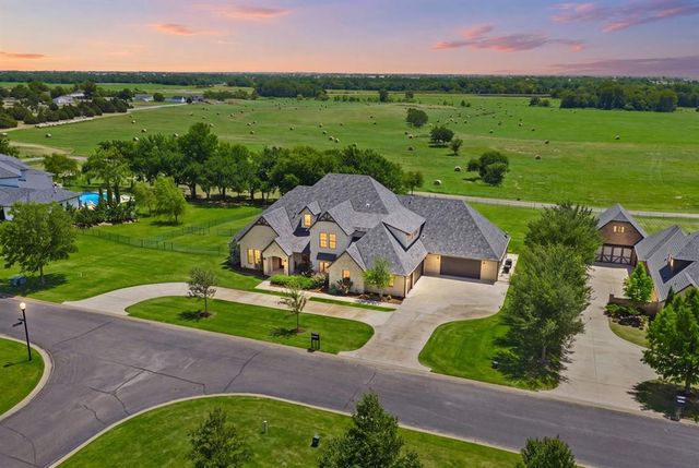 21577 Villagio Drive, Edmond, OK 73012