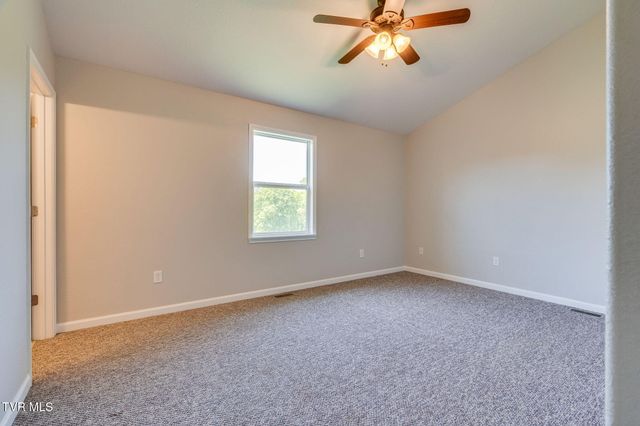 1031 Old Cemetery Road, Greeneville, TN 37745
