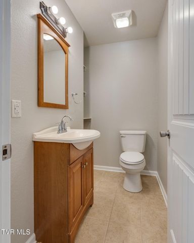 1031 Old Cemetery Road, Greeneville, TN 37745