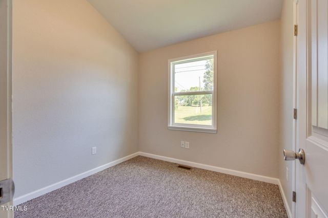1031 Old Cemetery Road, Greeneville, TN 37745