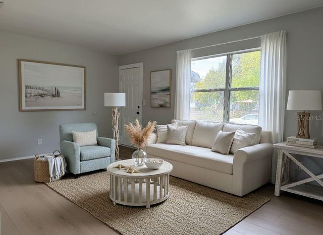 900 40TH STREET S, St Petersburg, FL 33711