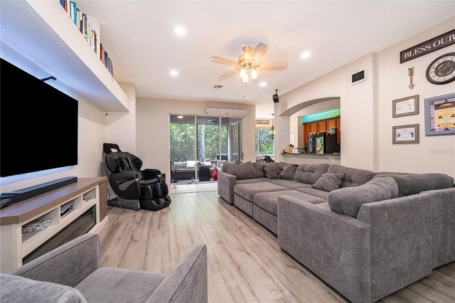 9808 BENNINGTON CHASE DRIVE, Orlando, FL 32829