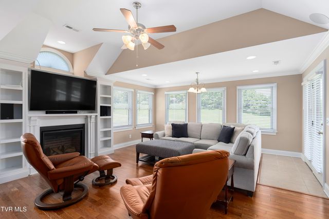 130 Lookout Pointe 130, Johnson City, TN 37601