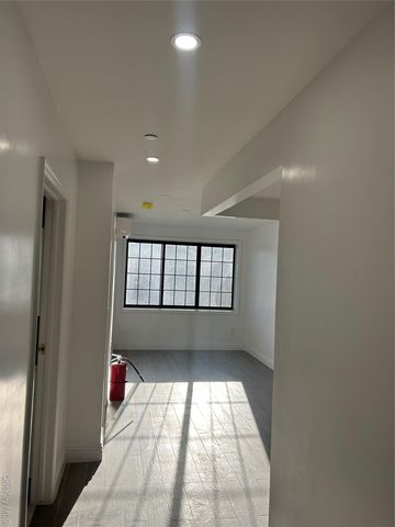 55-12 102 Street 3A, Corona, NY 11368