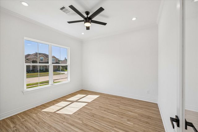 1413 Cottage Cove Court, Seabrook, TX 77586