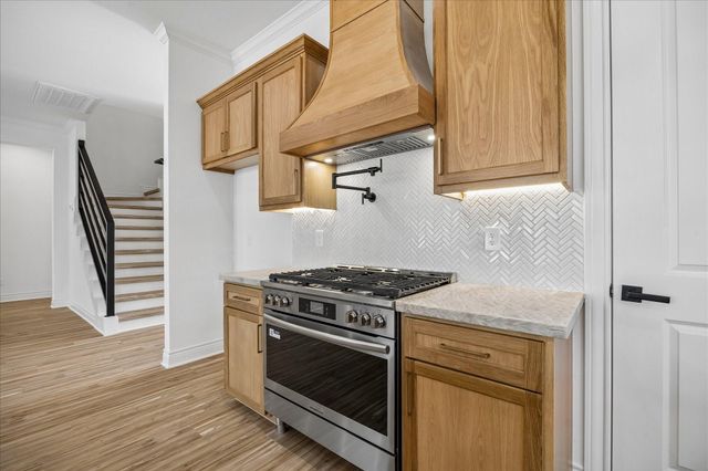 1413 Cottage Cove Court, Seabrook, TX 77586