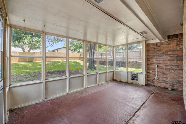 9300 Tipperary, Tyler, TX 75703