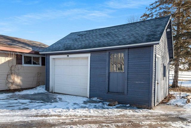 534 N MAIN STREET, Seymour, WI 54165