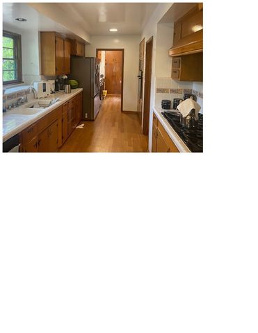 22963 Ostronic Drive, Woodland Hills, CA 91367