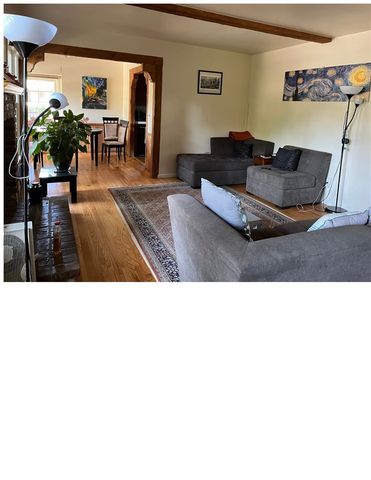 22963 Ostronic Drive, Woodland Hills, CA 91367