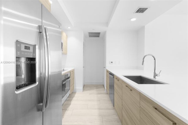 121 NE 34th St 2602, Miami, FL 33137