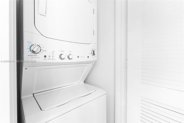 121 NE 34th St 2602, Miami, FL 33137