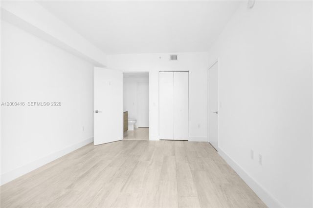 121 NE 34th St 2602, Miami, FL 33137