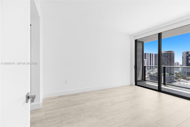 121 NE 34th St 2602, Miami, FL 33137